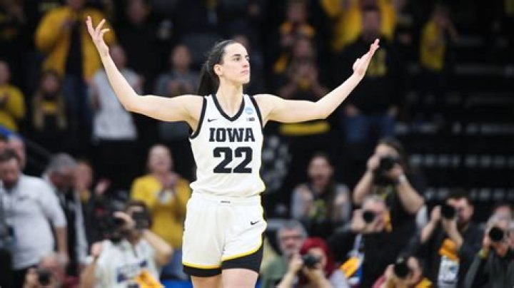 Caitlyn Clark's Height: Unveiling The Stature Of A Basketball Star